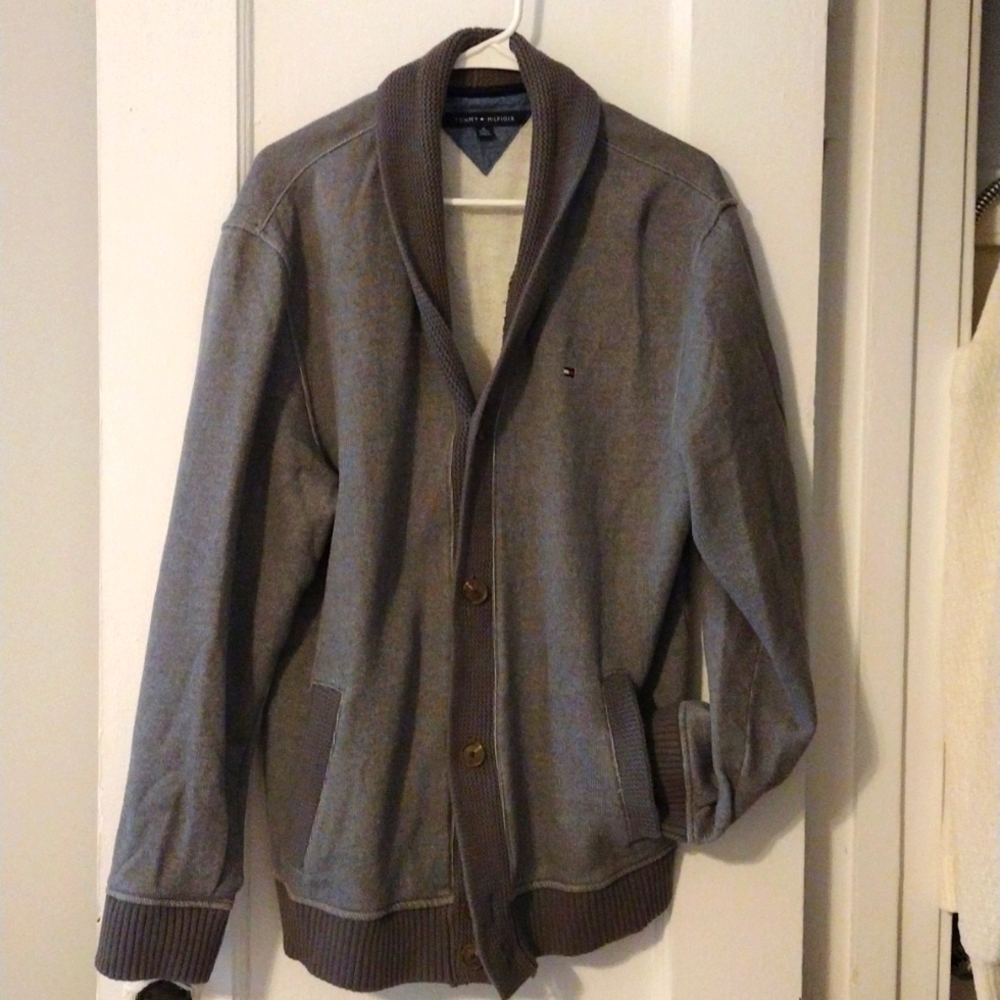 Men's sweater